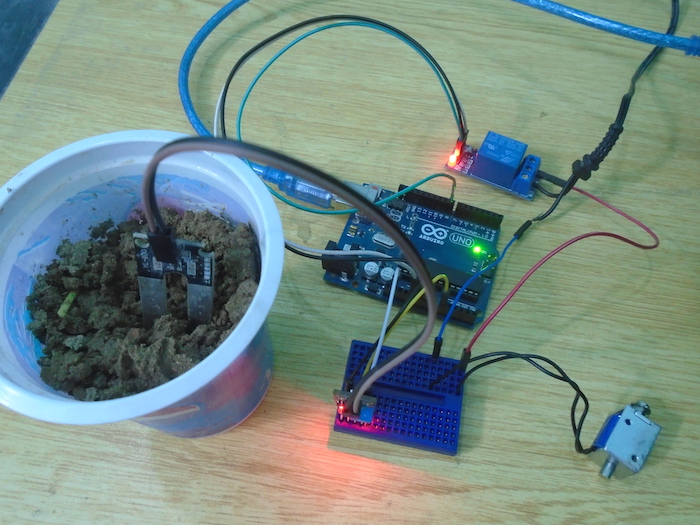 DIY Soil Testing with Arduino and FC-28 Moisture Sensor | DIY Hacking